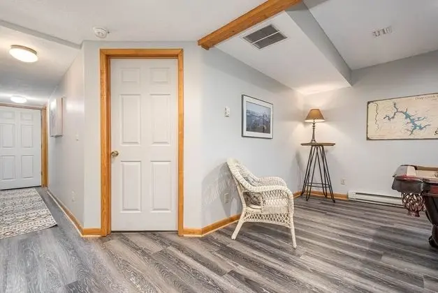 Ev, Birden Çok Yatak, Sıcak Su Havuzu