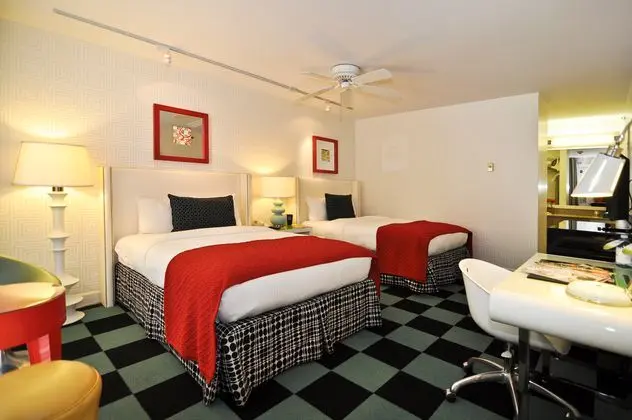 1 Çift ​​kişilik Yatak Two Double Beds