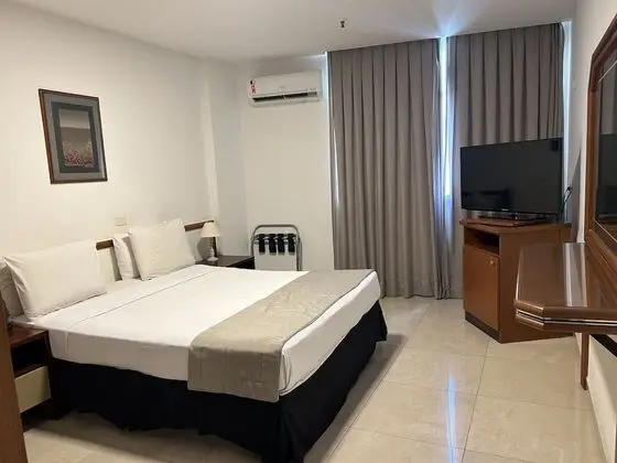 Standard Tek Büyük Yataklı Oda