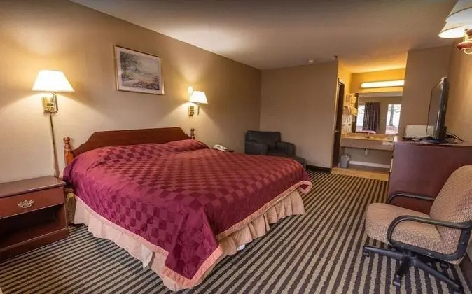 Oda, 1 Büyük (Queen) Boy Yatak, Sigara İçilebilir