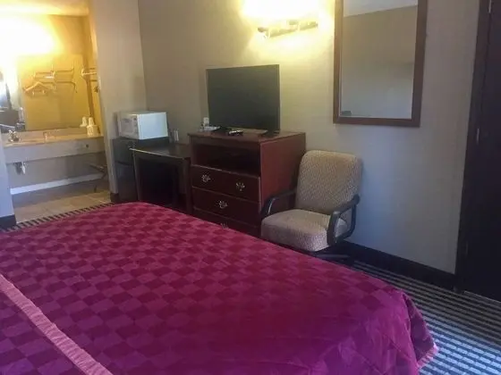 Oda, 1 Büyük (Queen) Boy Yatak, Sigara İçilmez