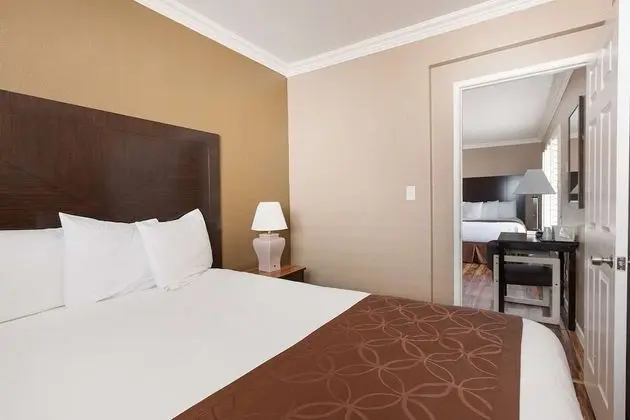 Mini Suite, Multiple Beds, Non Smoking