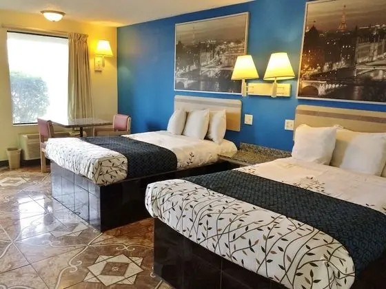 Oda, 2 Çift Kişilik Yatak, Sigara İçilmez