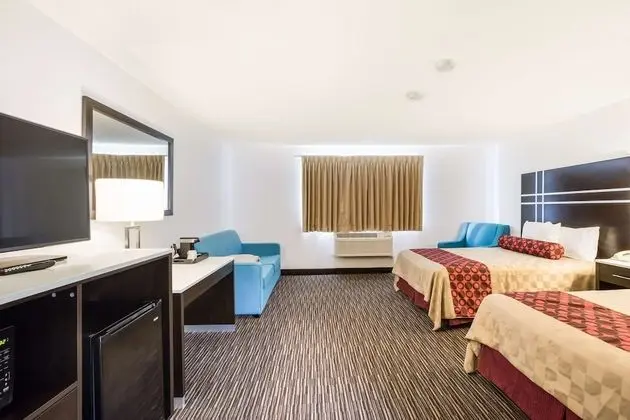 Executive Süit, Sigara İçilmez (2 Queen Beds with Sofabed)