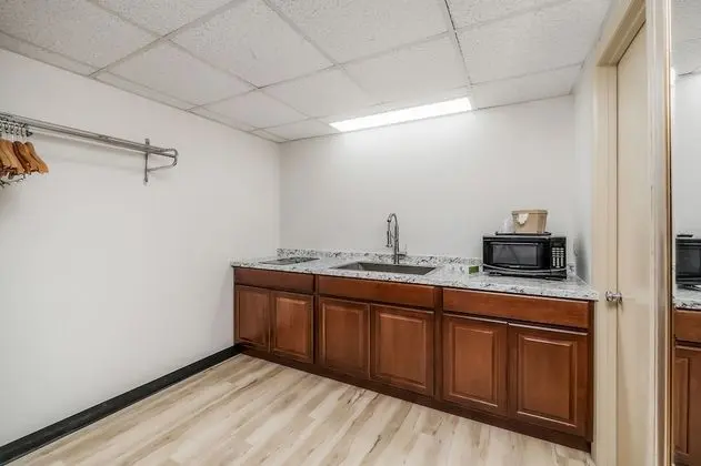 Kitchenette With Cook-Top, Room, 1 King Bed, Non Smoking