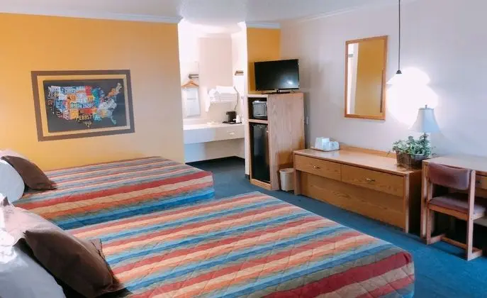 Deluxe Oda, 2 Büyük (Queen) Boy Yatak, Sigara İçilmez, Buzdolabı ve Mikrodalga