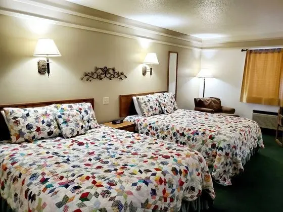 Deluxe Oda, 2 Büyük (Queen) Boy Yatak, Sigara İçilmez, Buzdolabı ve Mikrodalga