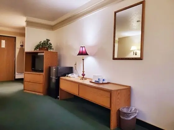 Deluxe Oda, 2 Büyük (Queen) Boy Yatak, Sigara İçilmez, Buzdolabı ve Mikrodalga