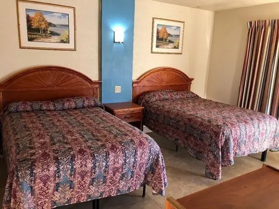 Tek Büyük Yataklı Oda, 2 Çift Kişilik Yatak, Sigara İçilebilir
