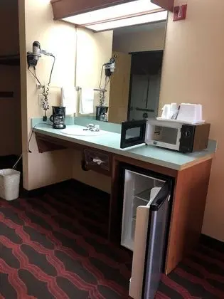 Oda, 1 Büyük (Queen) Boy Yatak, Sigara İçilmez