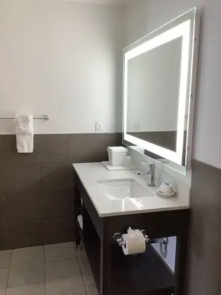 Oda, 1 En Büyük (King) Boy Yatak, Sigara İçilmez
