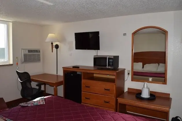 Oda, 1 En Büyük (King) Boy Yatak, Sigara İçilebilir