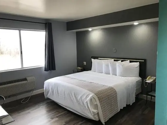 Standard Oda, 1 En Büyük (King) Boy Yatak, Sigara İçilmez