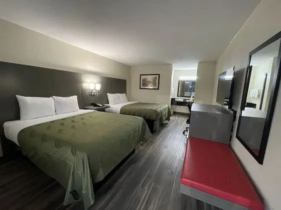 Classic Tek Büyük veya İki Ayrı Yataklı Oda