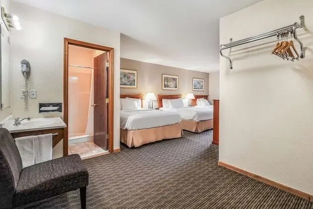 Oda, 2 Büyük (Queen) Boy Yatak (2nd Floor (no elevator))