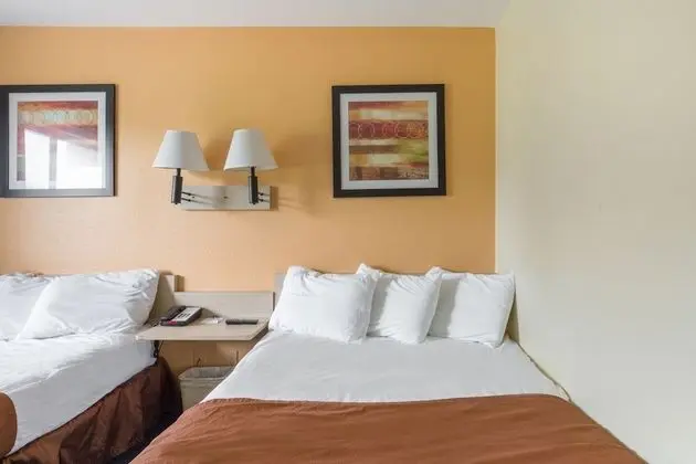 Oda, 2 Çift Kişilik Yatak, Engellilere Uygun, Sigara İçilmez (Mobility,roll-in shower)