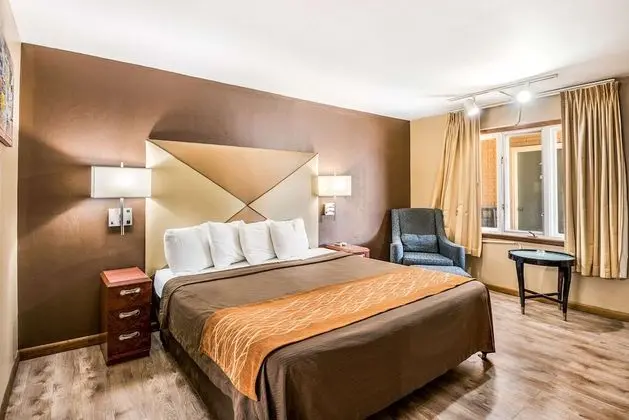 Standard Oda, 1 Büyük (Queen) Boy Yatak, Sigara İçilmez