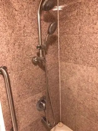 Standard Oda, 1 En Büyük (King) Boy Yatak, Engellilere Uygun, Sigara İçilmez