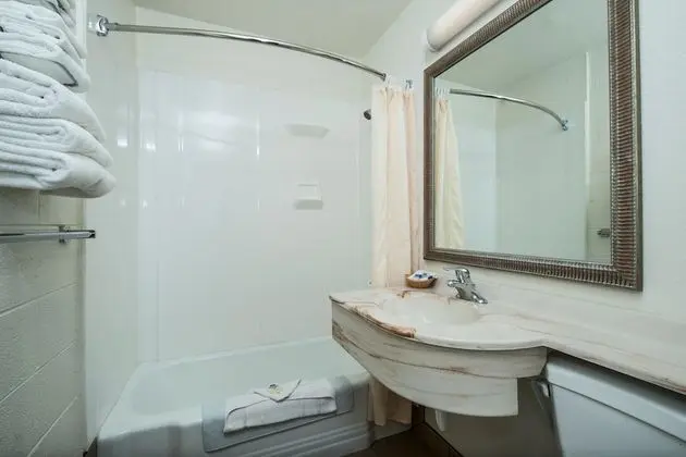 Oda, 1 En Büyük (King) Boy Yatak, Sigara İçilmez