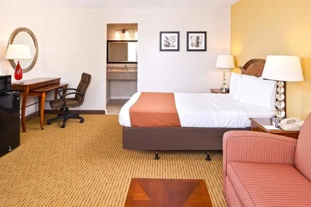 1 Double Bed Deluxe Non Smoking