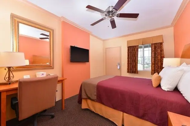 Oda, 1 Büyük (Queen) Boy Yatak, Sigara İçilmez