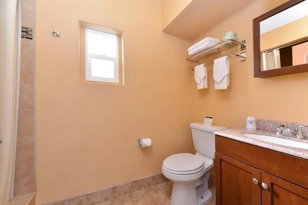 Oda, 1 Büyük (Queen) Boy Yatak, Sigara İçilmez