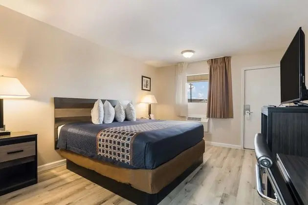 Oda, 1 En Büyük (King) Boy Yatak, Sigara İçilmez