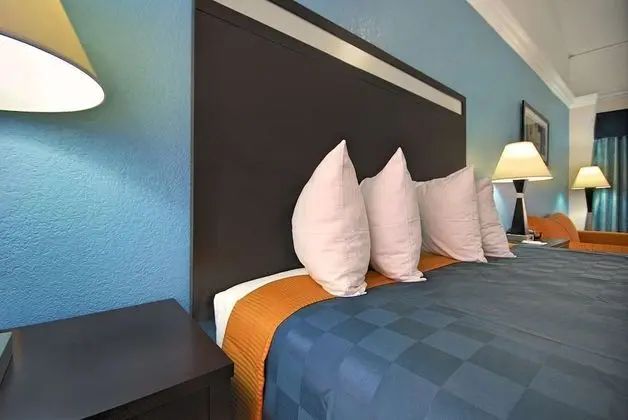 Oda, 1 En Büyük (King) Boy Yatak, Sigara İçilmez