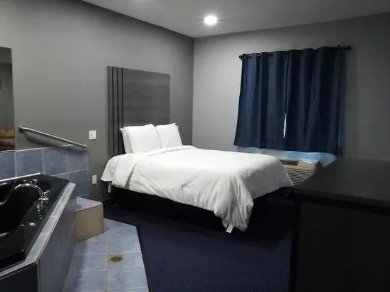 Süit, 1 Büyük (Queen) Boy Yatak, Sigara İçilmez (Jacuzzi)