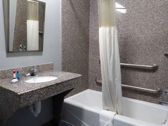 Süit, 1 Büyük (Queen) Boy Yatak, Sigara İçilmez (Jacuzzi)