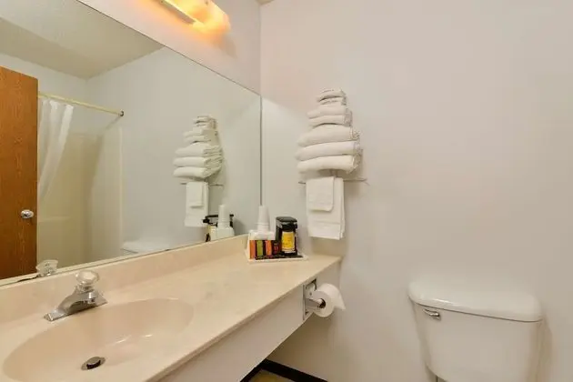 Oda, Sigara İçilmez (3 Queen Beds)