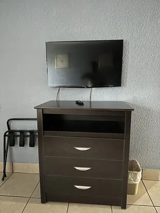 Oda, 2 Çift Kişilik Yatak, Sigara İçilmez