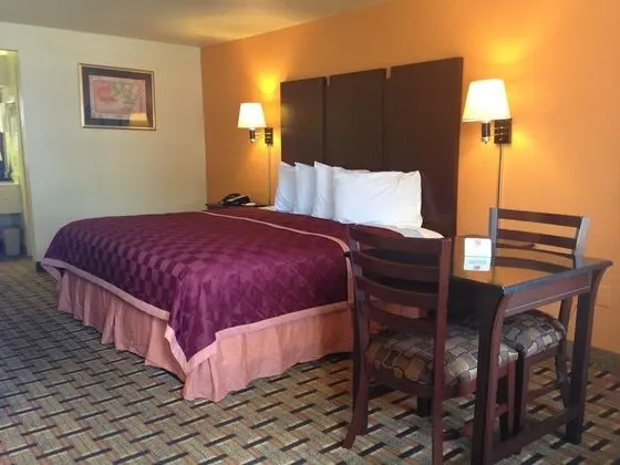 Süit, 1 En Büyük (King) Boy Yatak, Sigara İçilmez