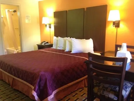 Süit, 1 En Büyük (King) Boy Yatak, Sigara İçilmez