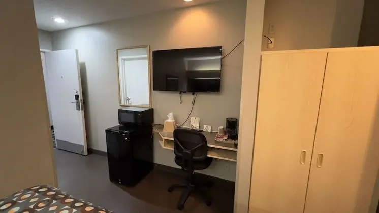 Oda, 1 Büyük (Queen) Boy Yatak, Sigara İçilmez