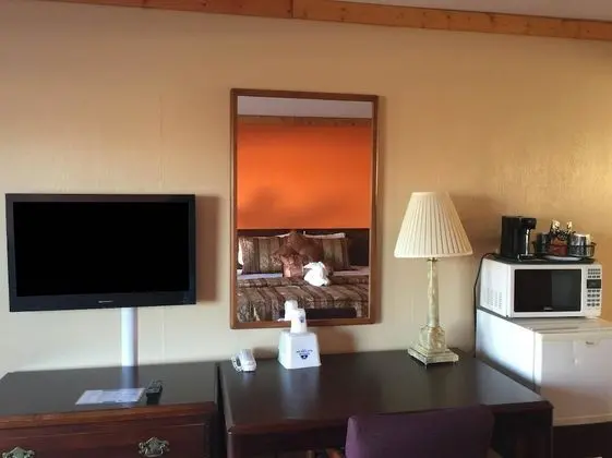 Oda, 1 Çift Kişilik Yatak, Sigara İçilmez