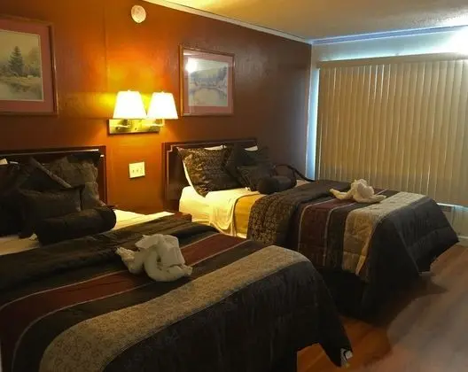 Oda, 2 Çift Kişilik Yatak, Sigara İçilmez