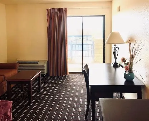 Oda, 1 En Büyük (King) Boy Yatak, Sigara İçilmez