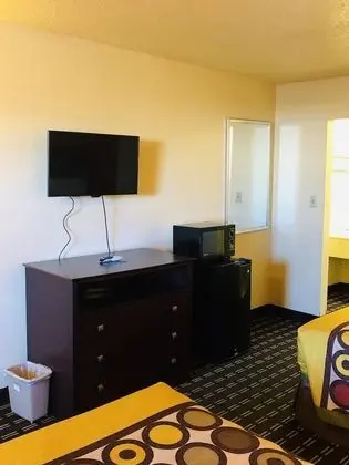 Tek Büyük Yataklı Oda, Sigara İçilebilir