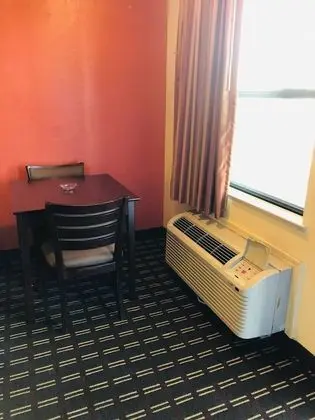 Tek Büyük Yataklı Oda, Sigara İçilebilir