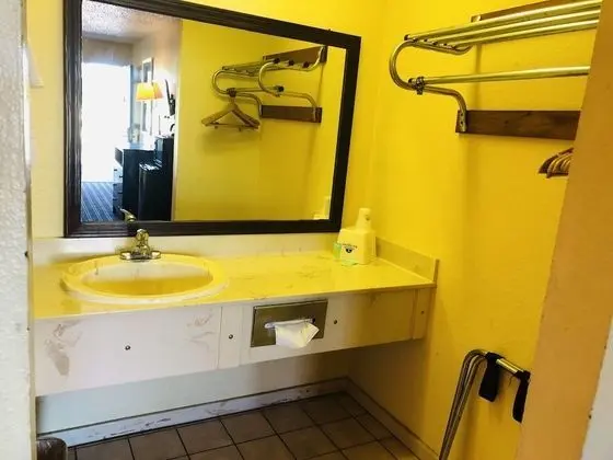 Tek Büyük Yataklı Oda, Sigara İçilebilir