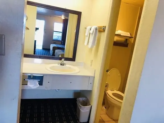 Tek Büyük Yataklı Oda, Sigara İçilebilir