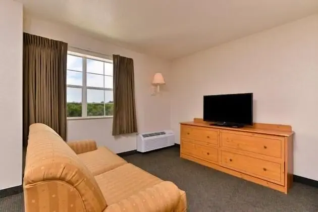 Süit, 2 Çift Kişilik Yatak, Sigara İçilmez