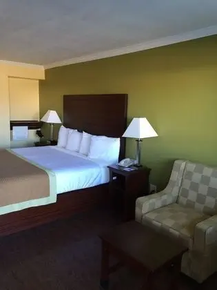 Süit, 1 En Büyük (King) Boy Yatak, Sigara İçilmez