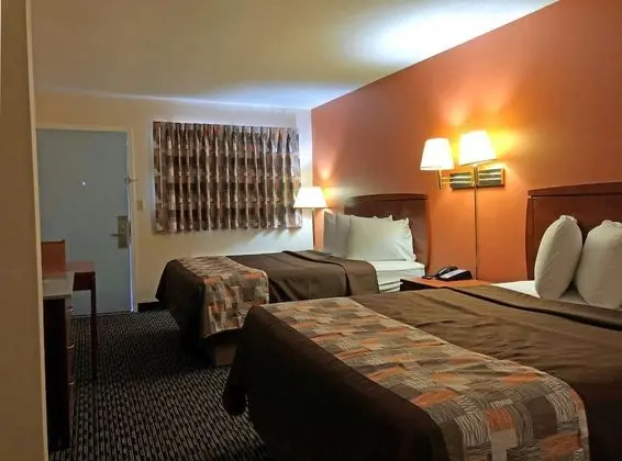 Oda, 2 Çift Kişilik Yatak, Sigara İçilmez