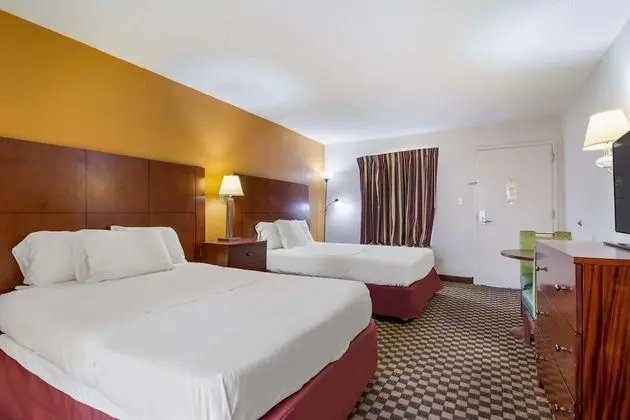 Oda, 2 Çift Kişilik Yatak, Engellilere Uygun, Sigara İçilmez