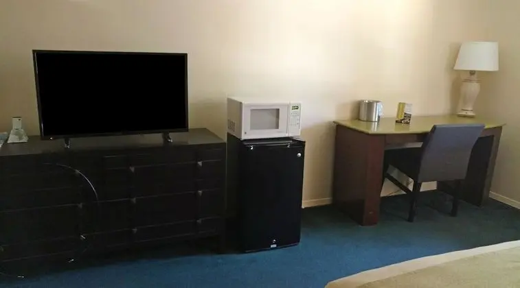 Oda, 2 Çift Kişilik Yatak, Sigara İçilmez