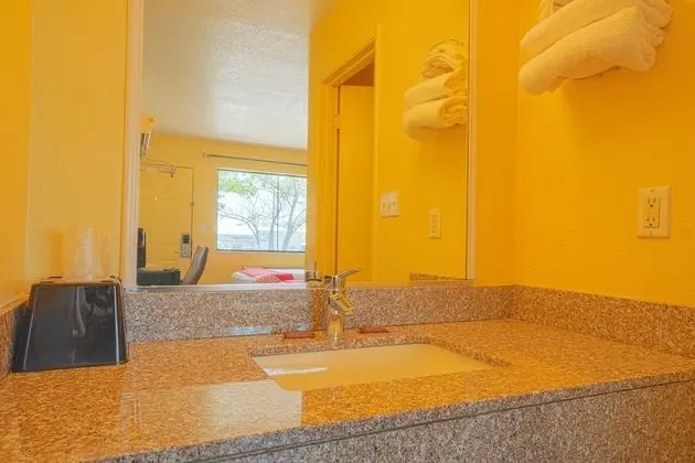 Oda, 2 Çift Kişilik Yatak