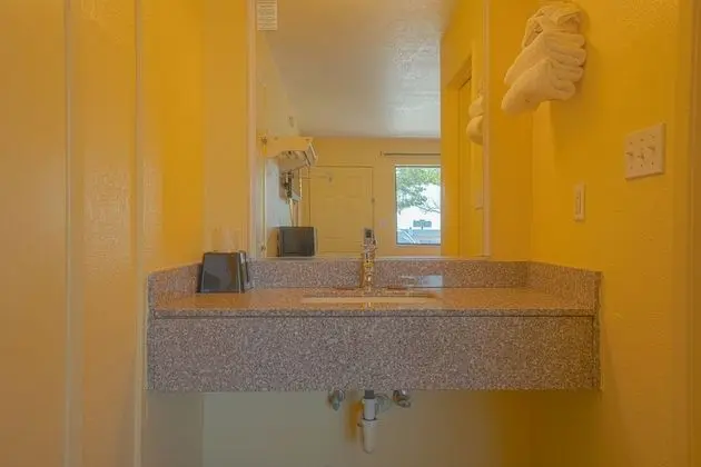 Oda, 2 Çift Kişilik Yatak