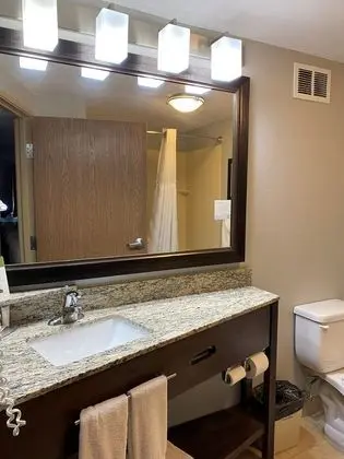 Süit, 1 En Büyük (King) Boy Yatak, Sigara İçilmez